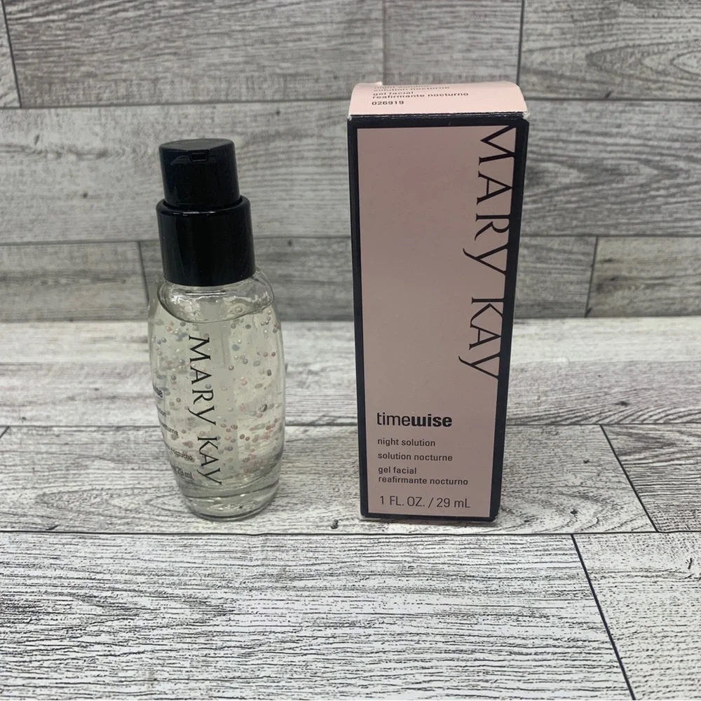 Mary Kay TimeWise NIGHT SOLUTION  1 fl. oz New in Box 026919 Retired Stock